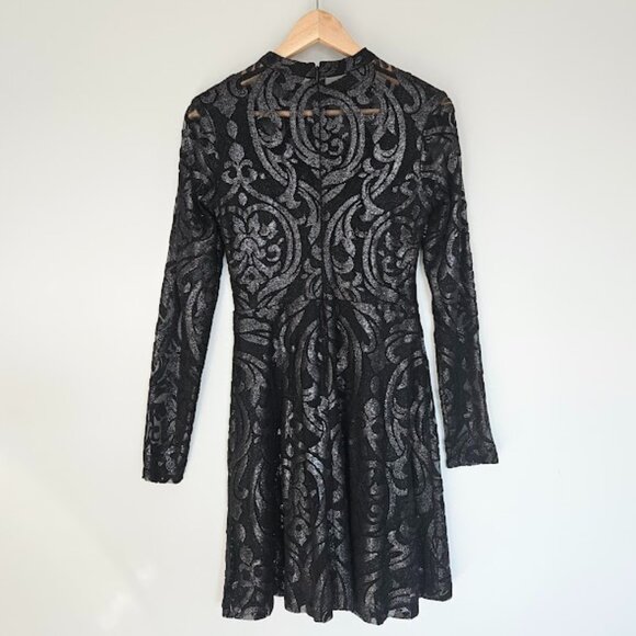 Guess Long Sleeve Mini Dress - Size 6 - Picture 5 of 11